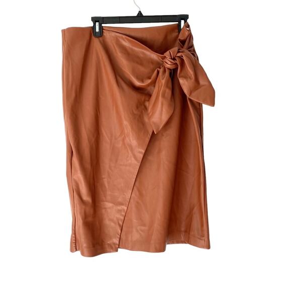 Eloquii Faux Leather Brown Cognac Wrap Skirt NWTs size 14 - Picture 2 of 6